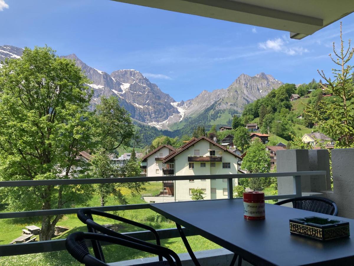 Spirit Apartments - Balkon - Bergsicht - Parkplatz Engelberg Zewnętrze zdjęcie