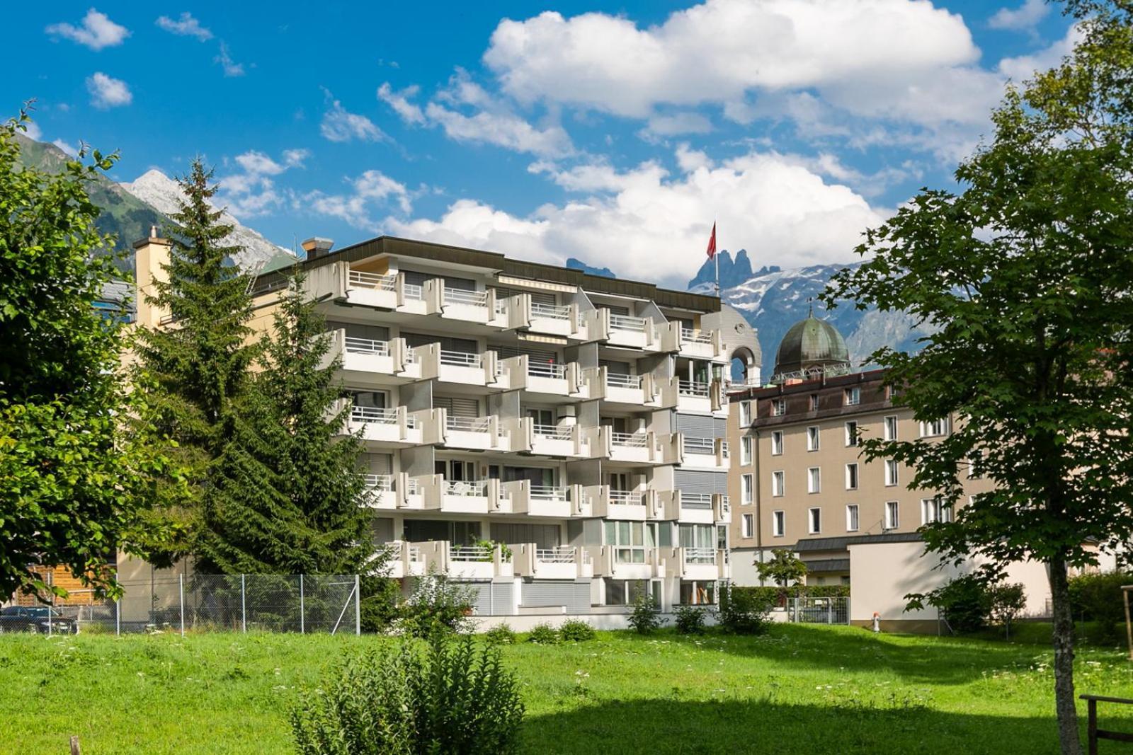 Spirit Apartments - Balkon - Bergsicht - Parkplatz Engelberg Zewnętrze zdjęcie